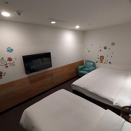 Hotel J Taoyuan Pingzhen Exterior foto