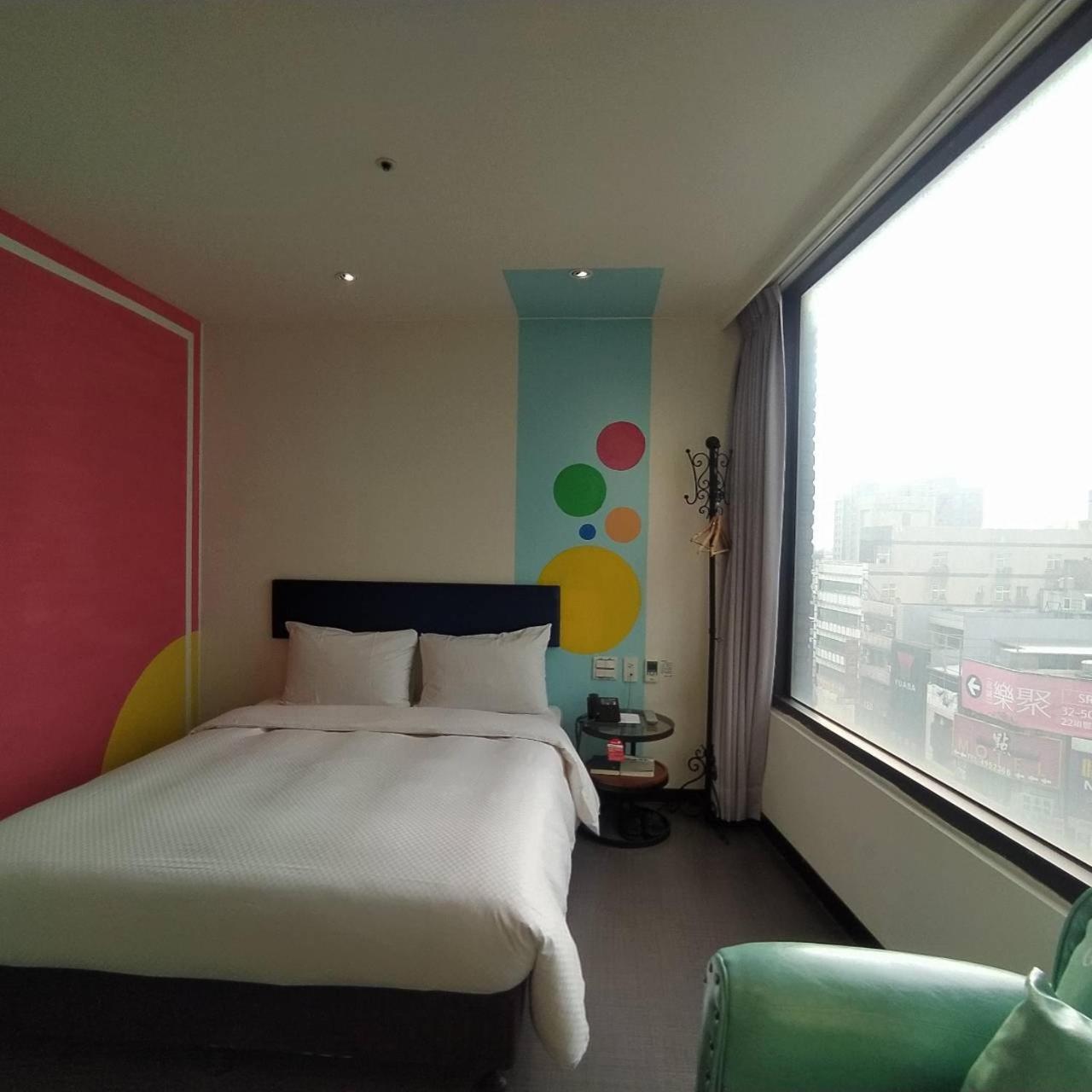 Hotel J Taoyuan Pingzhen Exterior foto